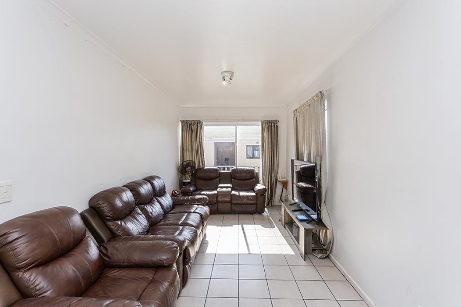 2 Bedroom Property for Sale in Maitland Western Cape